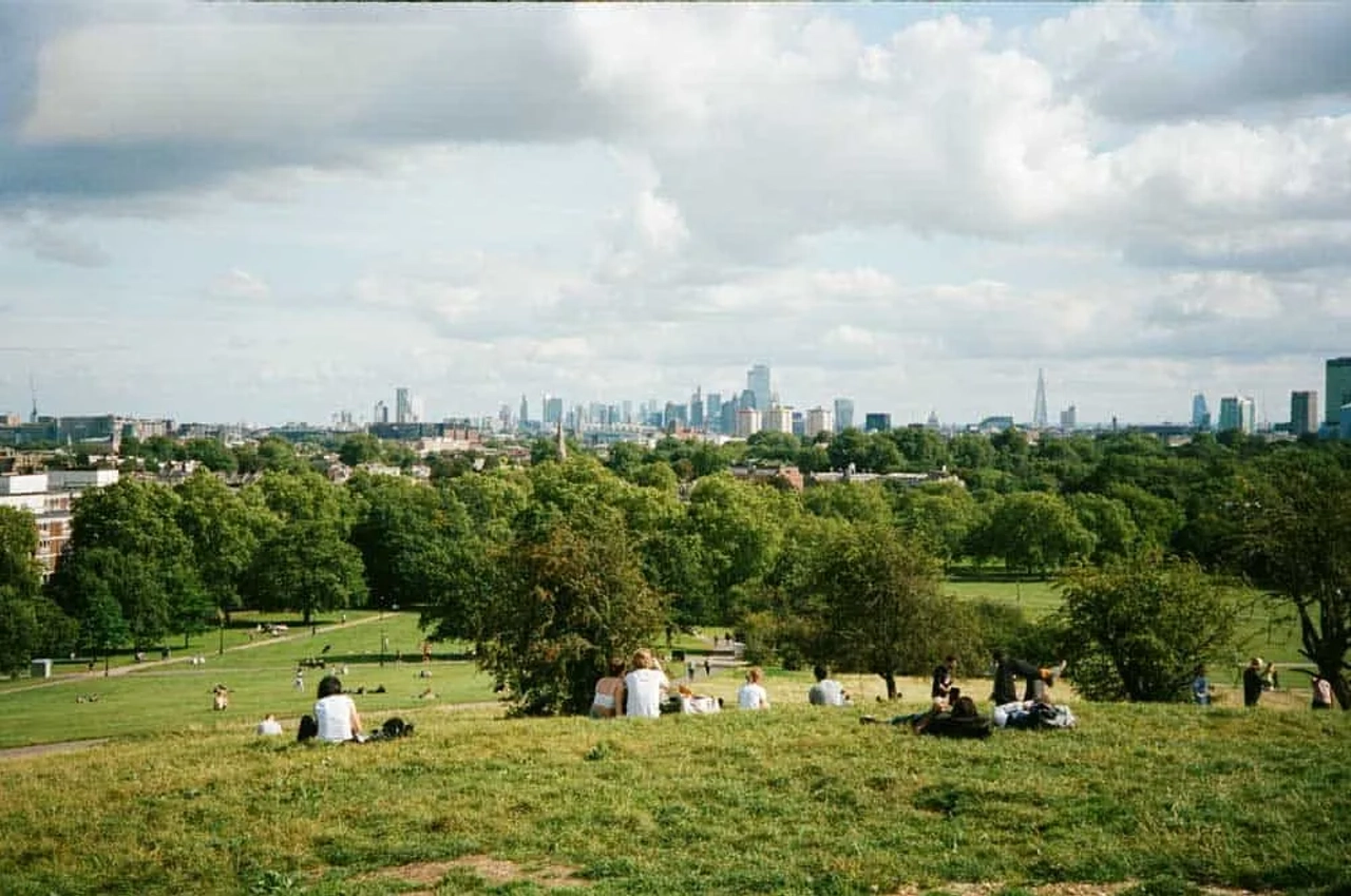 Disfrutar de la vista desde Primrose Hill