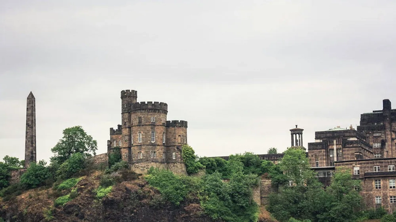 póliza médica para un viaje a Escocia