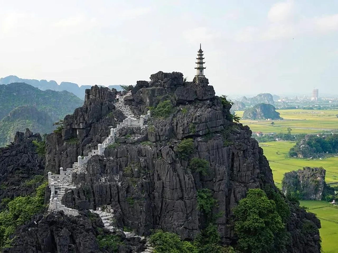 es seguro viajar a Vietnam