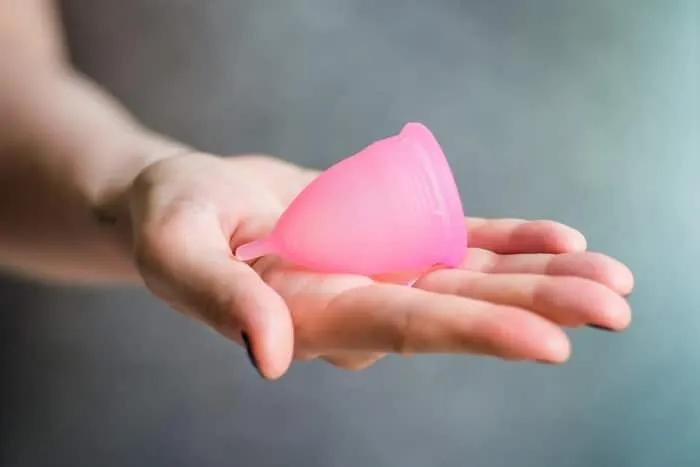 Viajar con copa menstrual