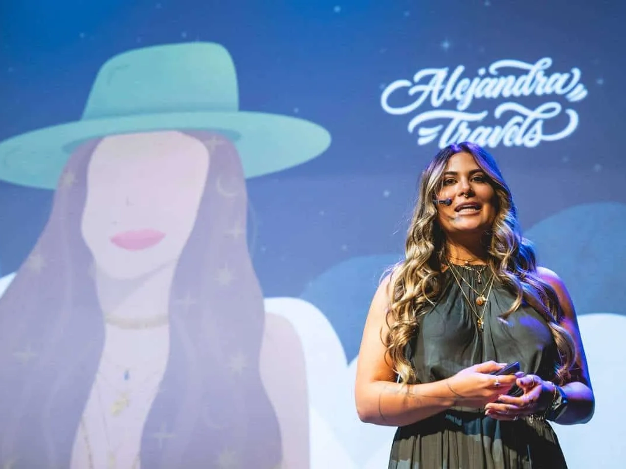 Alejandra Travels Travel Pop Up