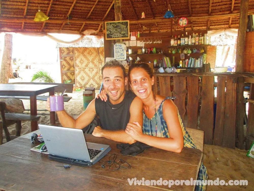 Entrevista a Erika e Iván de “Viviendo por el mundo”