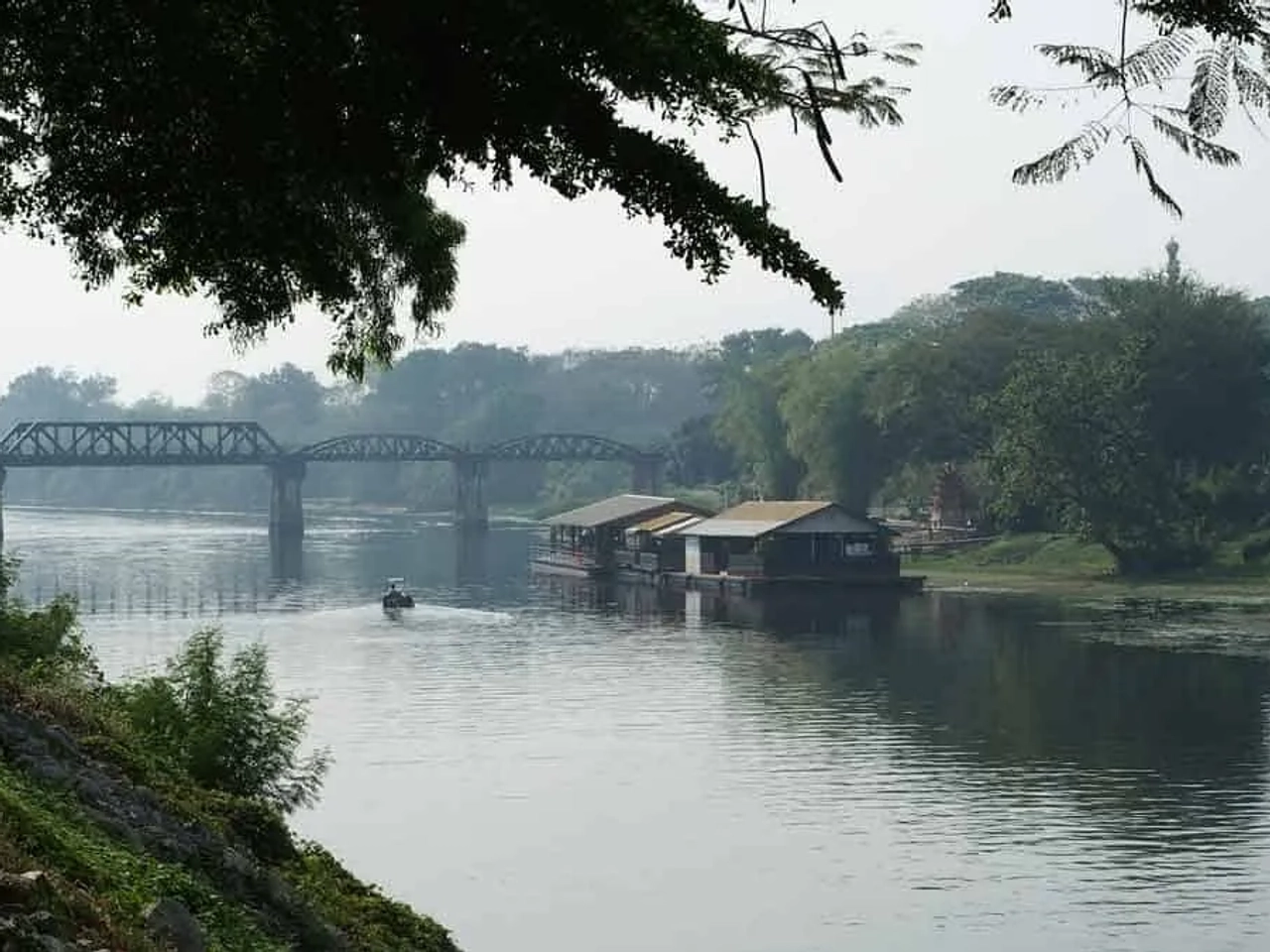 Puente sobre el río Kwai