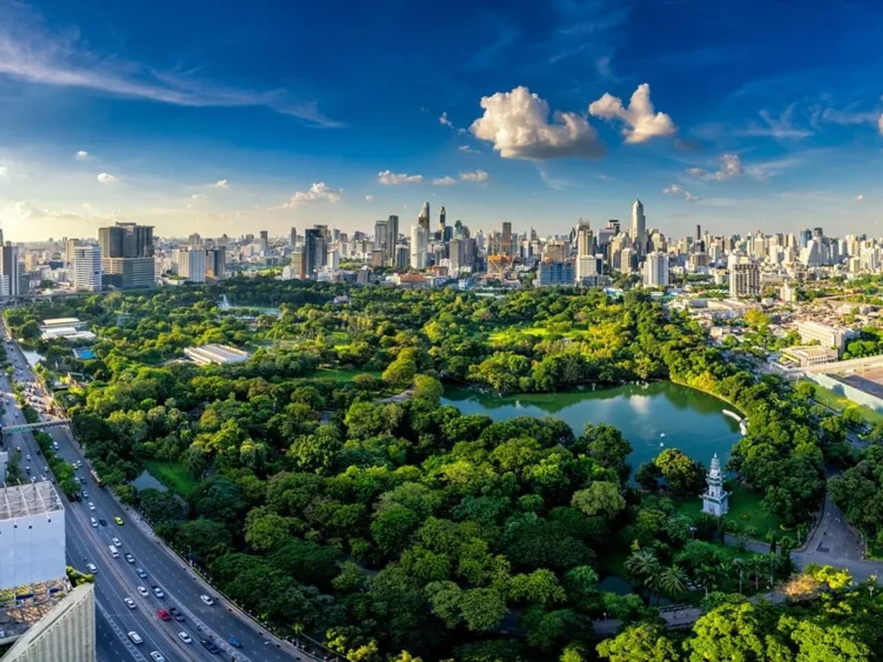 vist aerea do parque lumpini num dia de sol