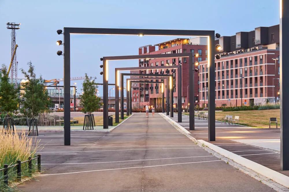 arcos num passeio do distrito do design