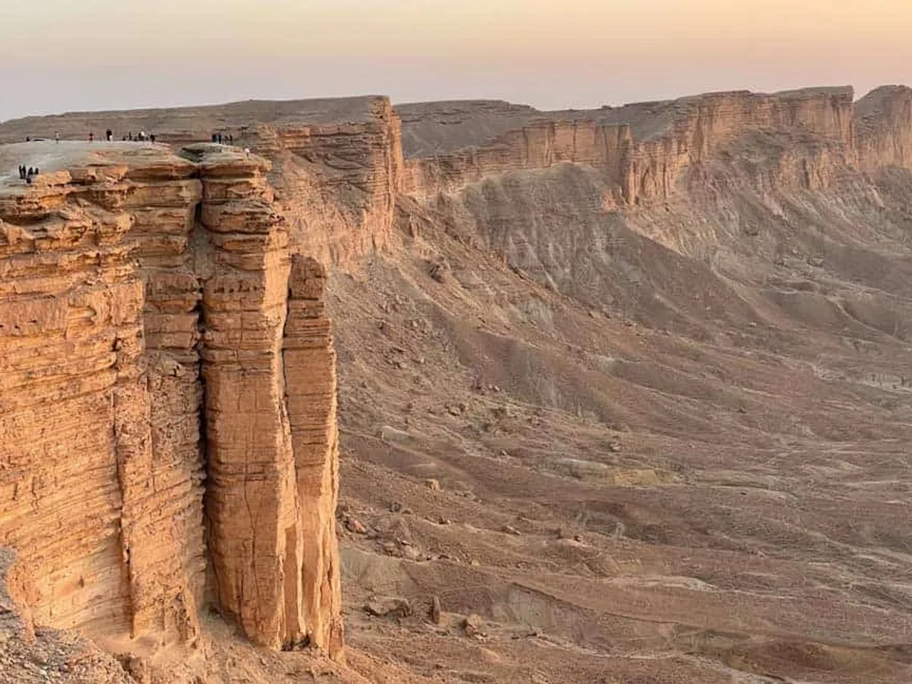 mejor seguro para ir a Arabia con asistencia médica