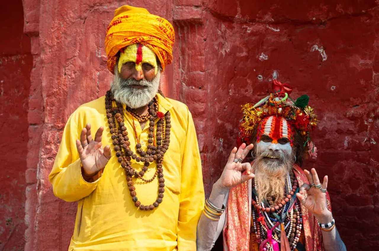 homens religiosos e sagrados sadhu