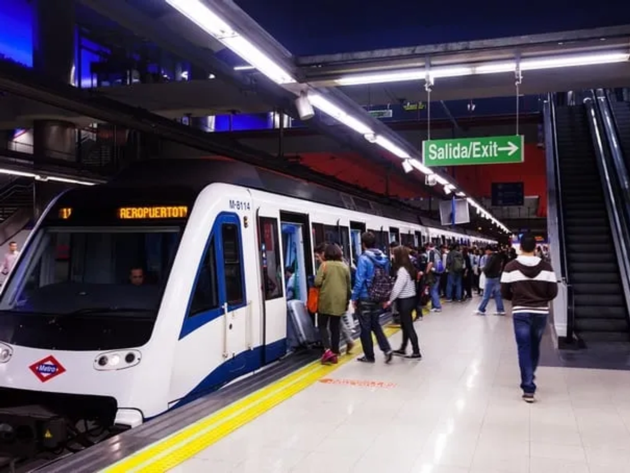 llegar al Aeropuerto de Madrid en metro