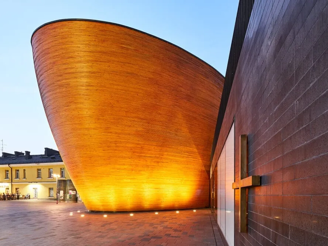 pormenor do exterior da capela kamppi