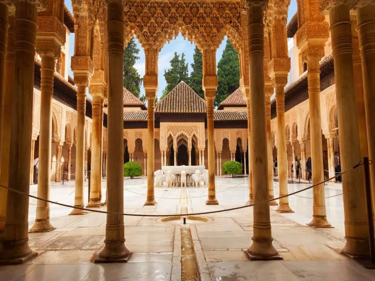 historia de la Alhambra de Granada