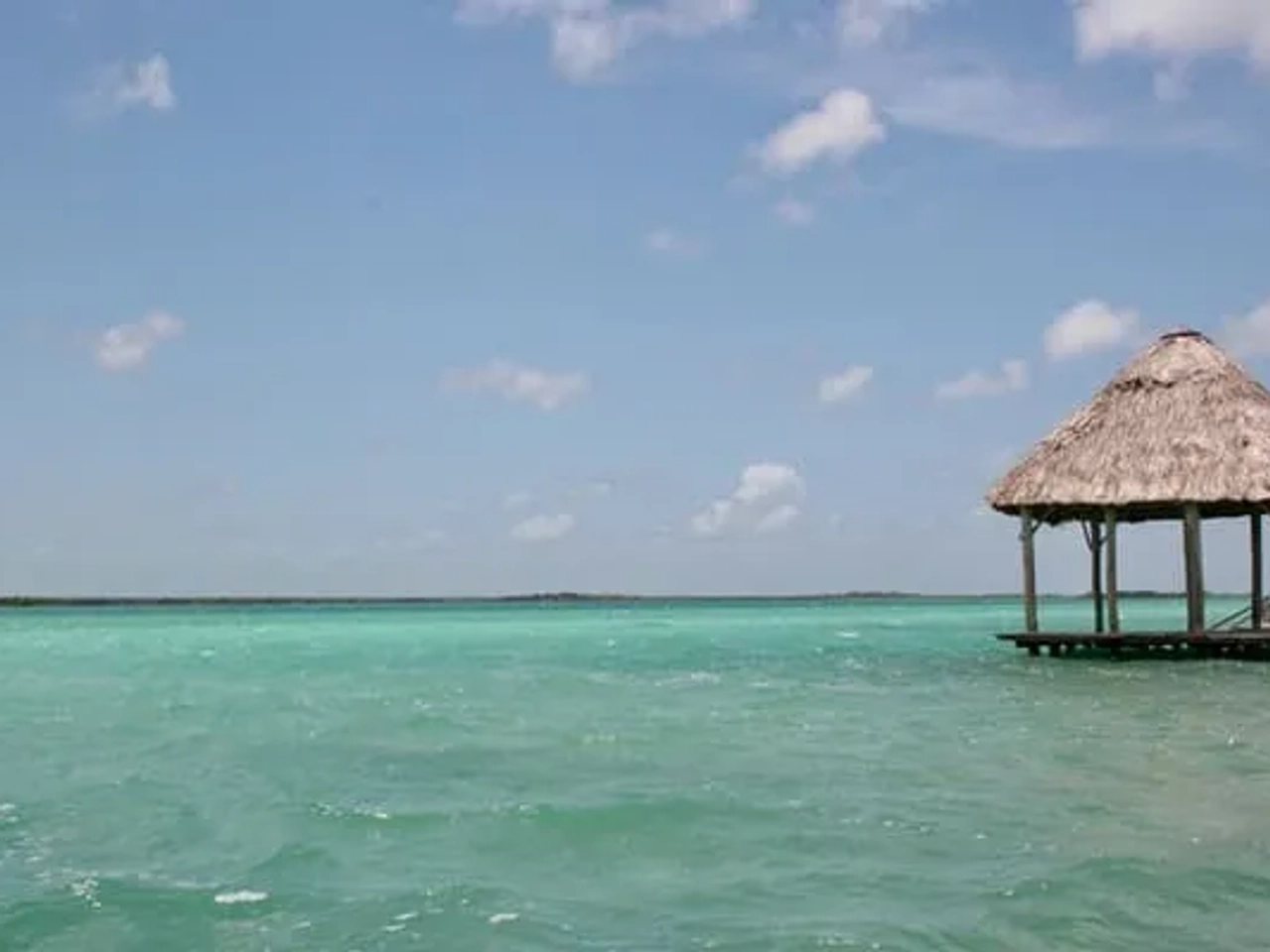 Lagoa Bacalar na Quintana Roo no México