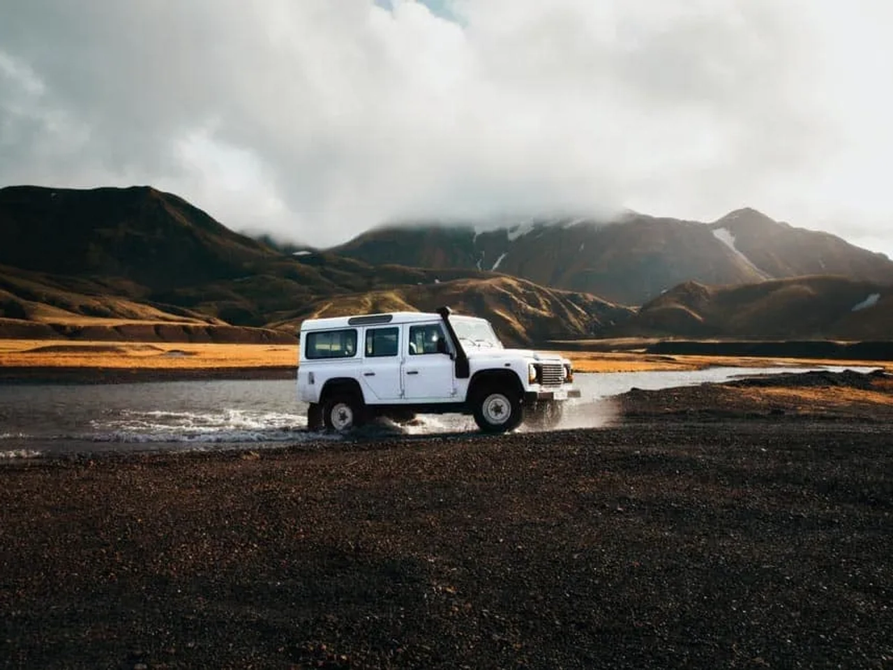 ruta en coche por Islandia