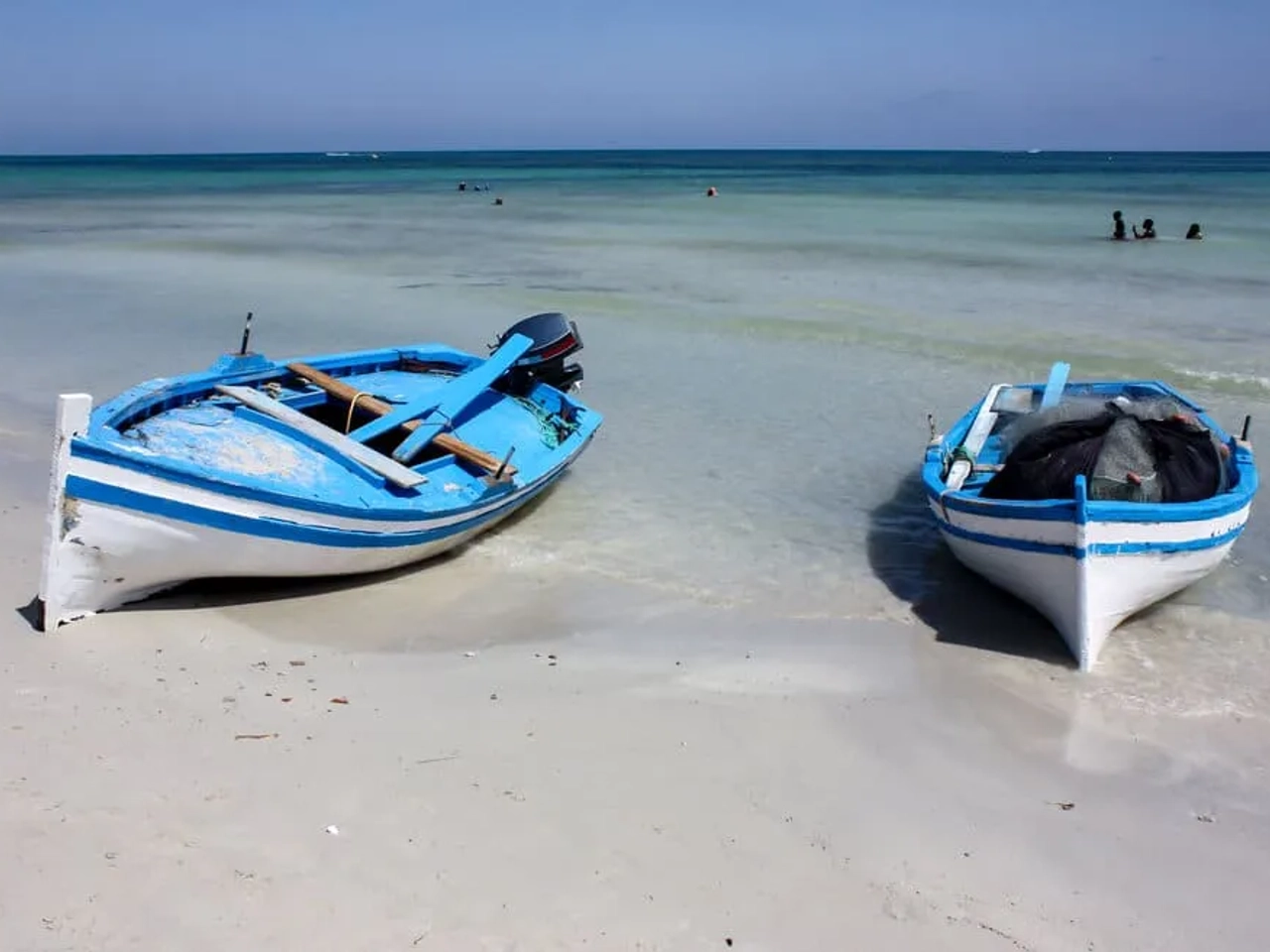 barcos na ilha de djerba