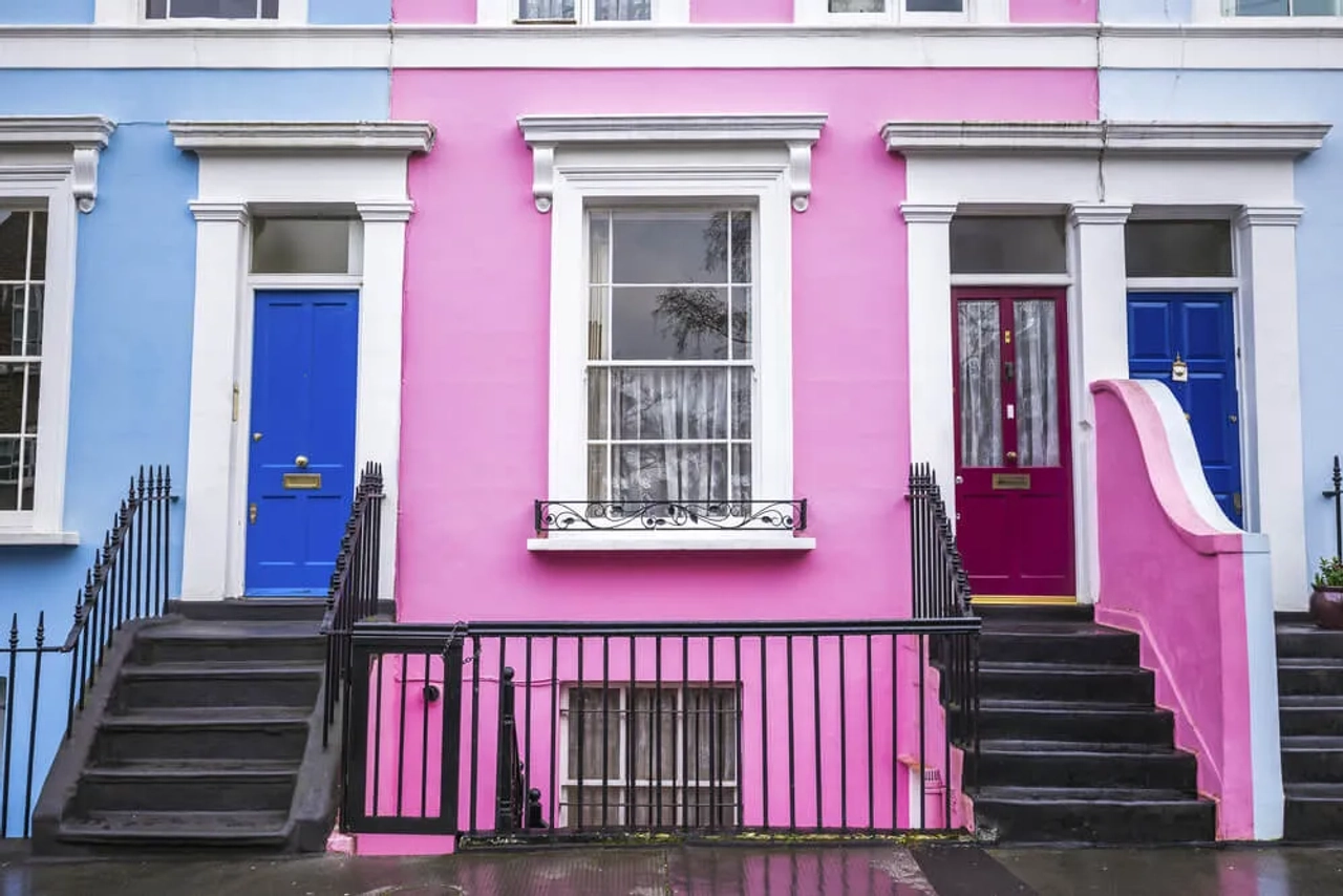 fachadas coloridas das casas de notting hill