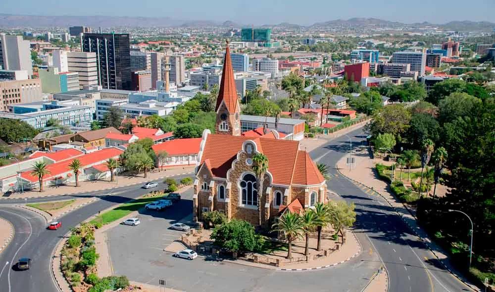 viajar a Namibia de forma segura