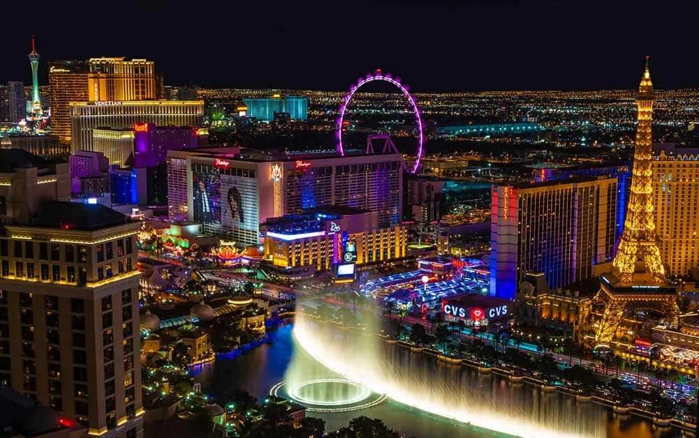 Las Vegas en itinerario por la Coste Oeste
