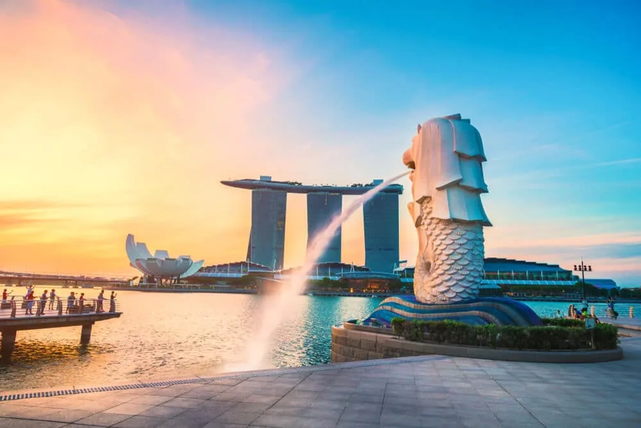 fonte do merlion, simbolo de singapura