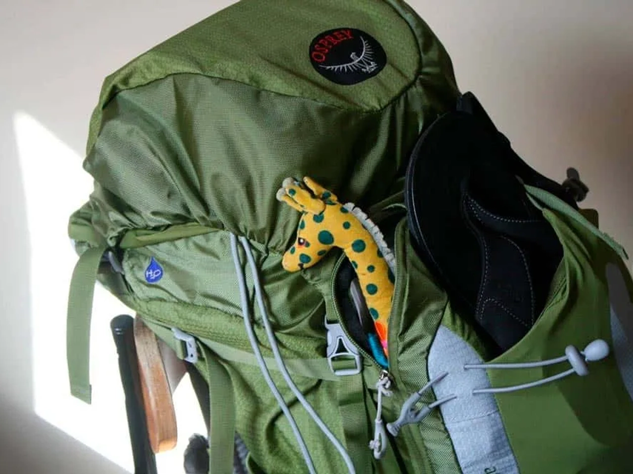 equipaje y mochila para un viaje al Sudeste Asiático
