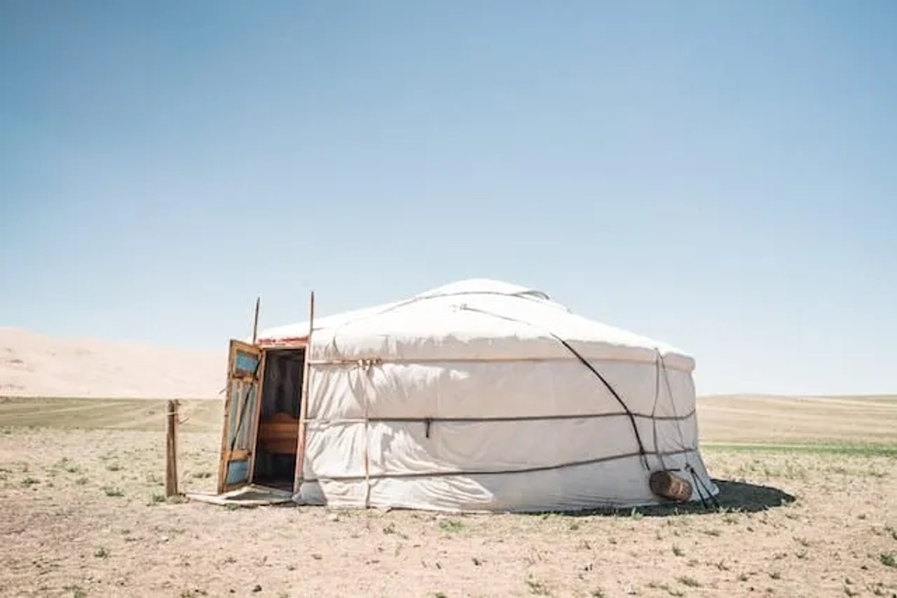 yurt, casa típica na mongólia da cultura nomade