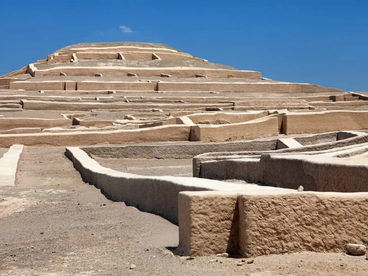 líneas de nazca en Perú