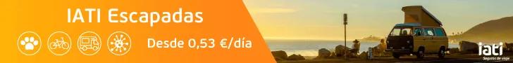 Publicidad de IATI Escapadas con una furgoneta en un paisaje costero.