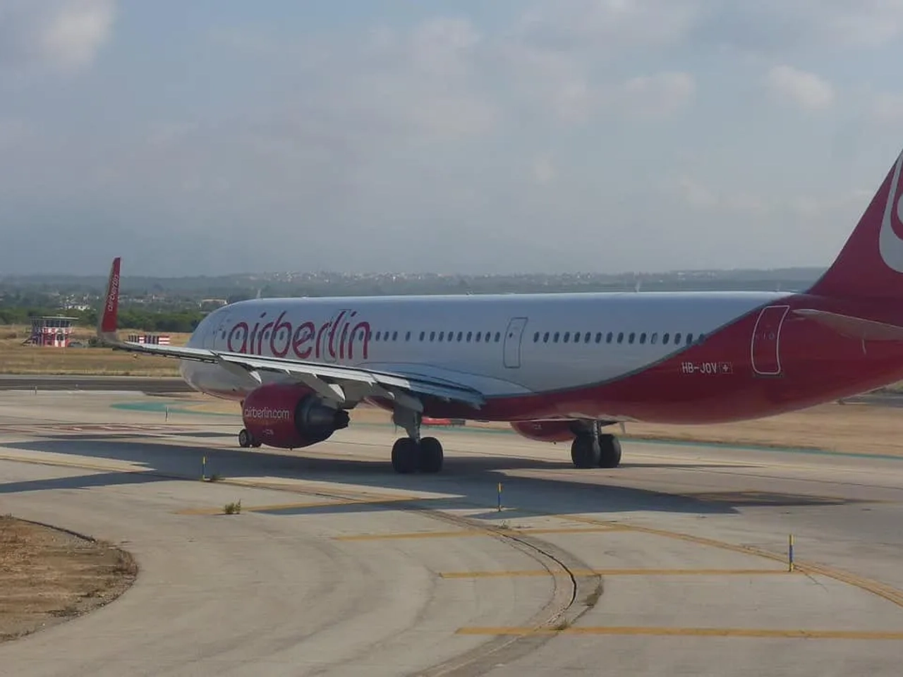 tren y bus al aeropuerto en Berlín