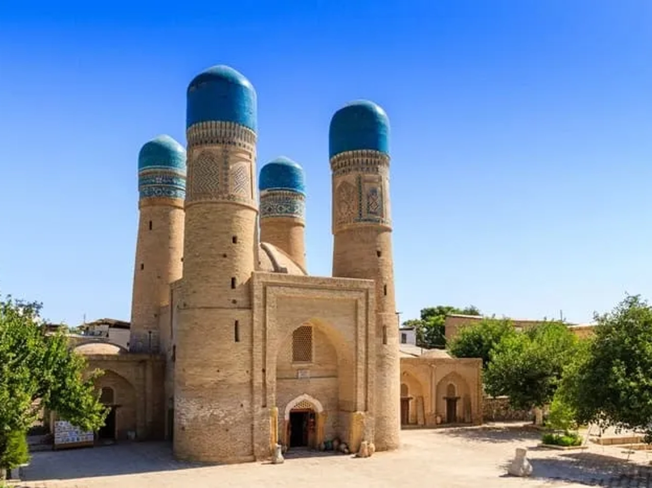 Chor Minor en Uzbekistán