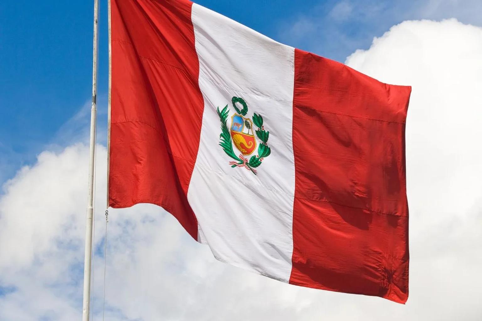Es válido en Colombia el carnet de vacunación MINSA peruano