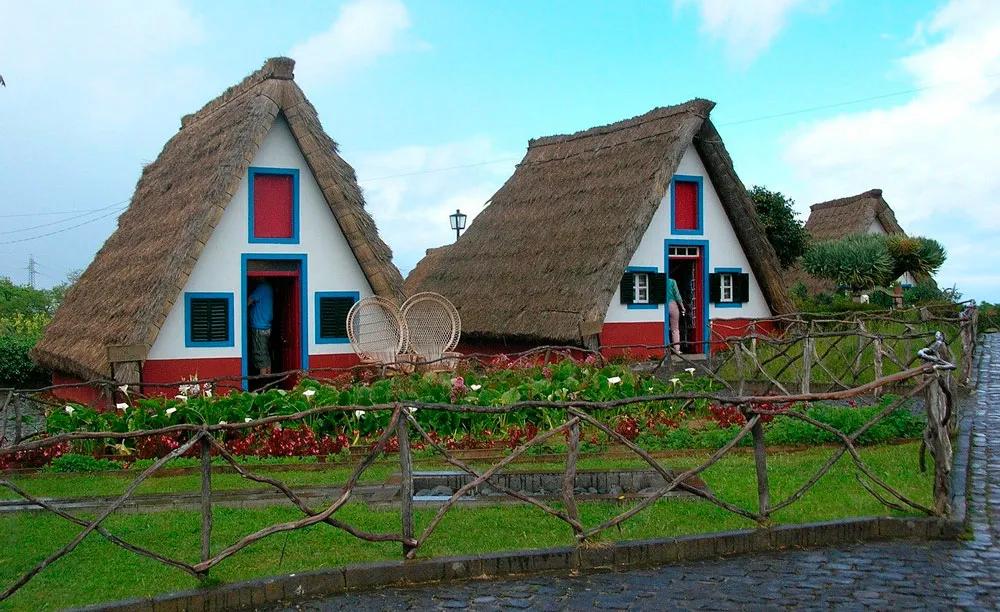 Casas típicas de Santana Madeira