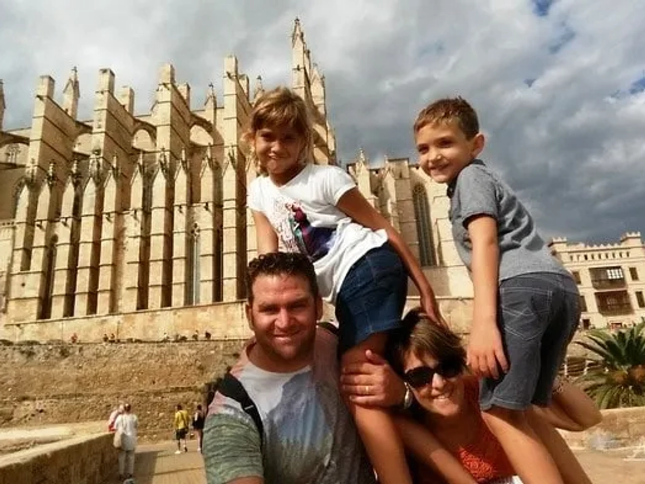 familia de viagem por maiorca