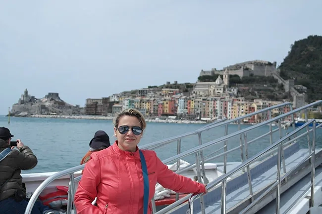 "Descubre el seguro de viaje IATI para tus aventuras."