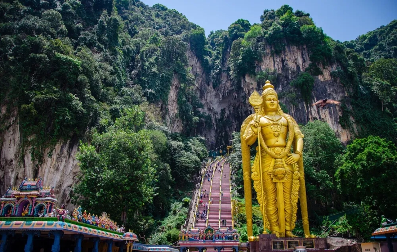 batu caves em kuala lumpur na malasia