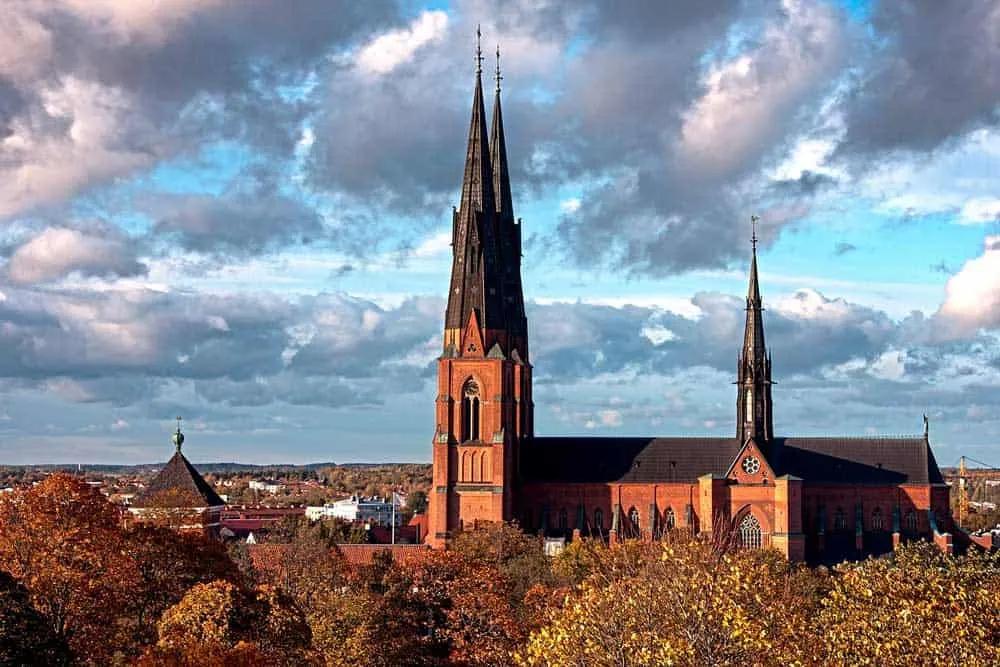 Visitar Uppsala