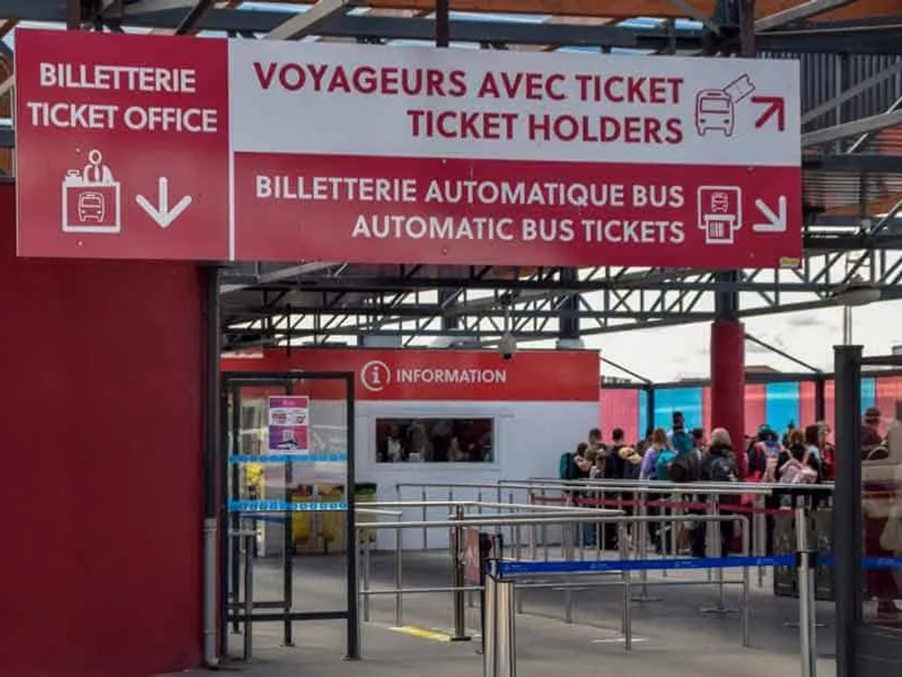 Bus del aeropuerto de Beauvais al centro de París