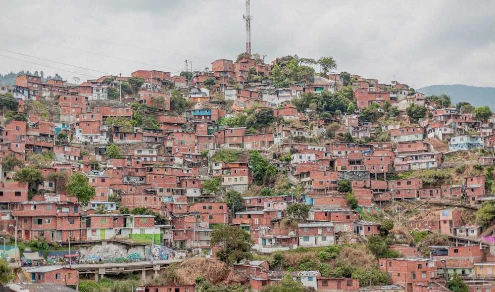 visitar la Comuna 13 en Medellín