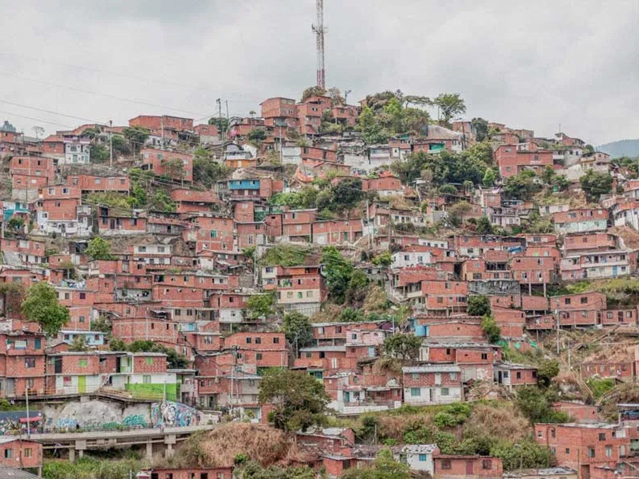 visitar la Comuna 13 en Medellín