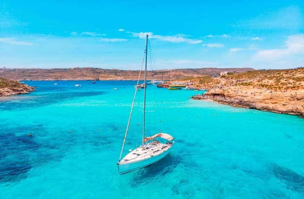 É seguro viajar para Malta? 2025