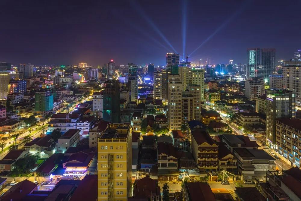 vista nocturna de Phnom Pehn