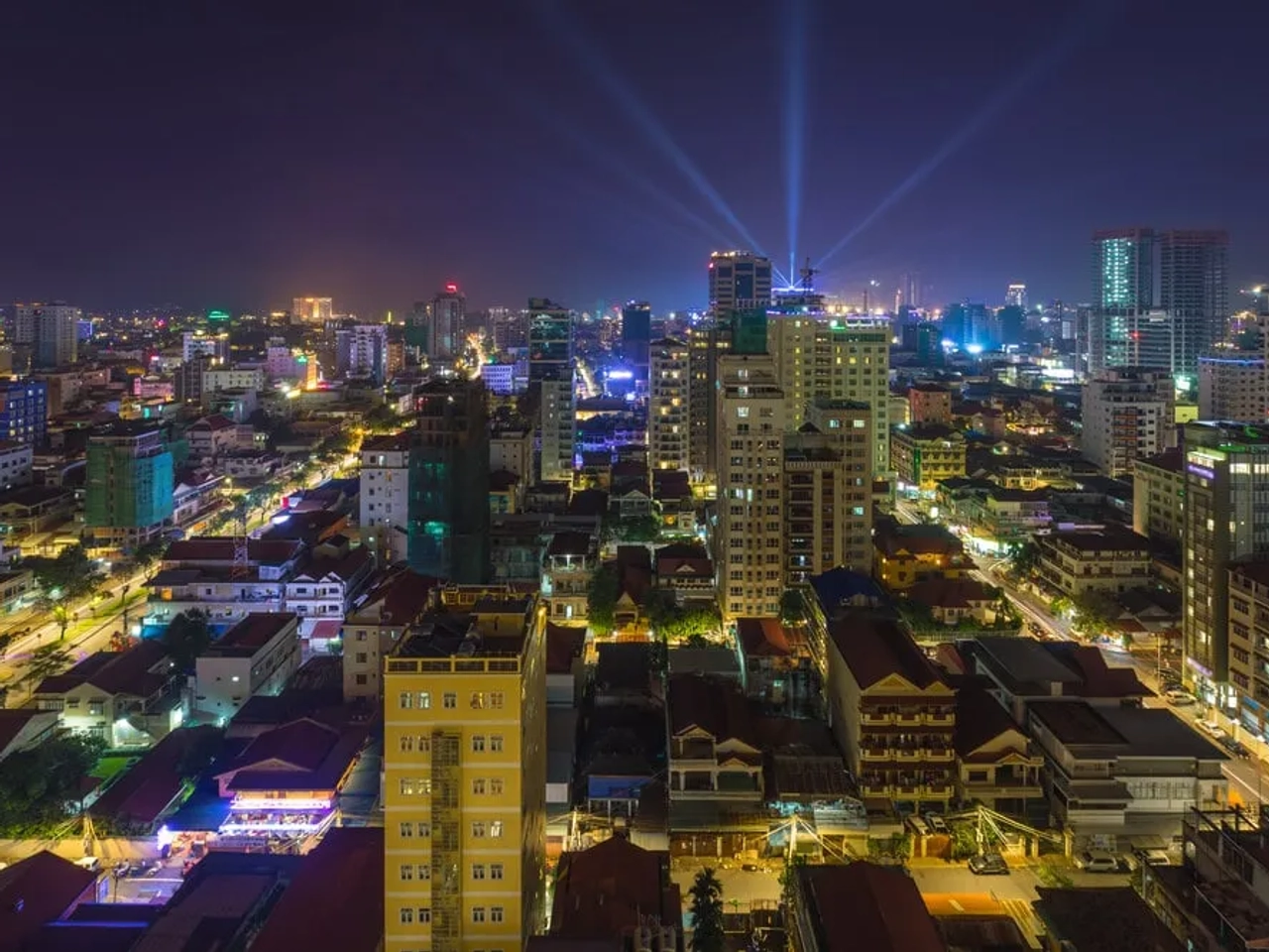 vista nocturna de Phnom Pehn