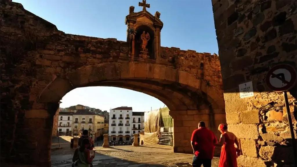 ARco da Estrela Cáceres