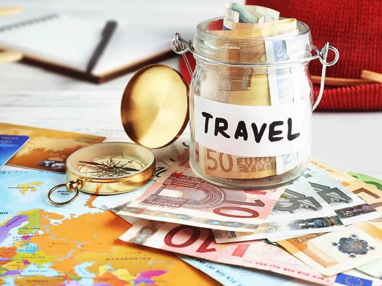 pote de poupanças para viajar