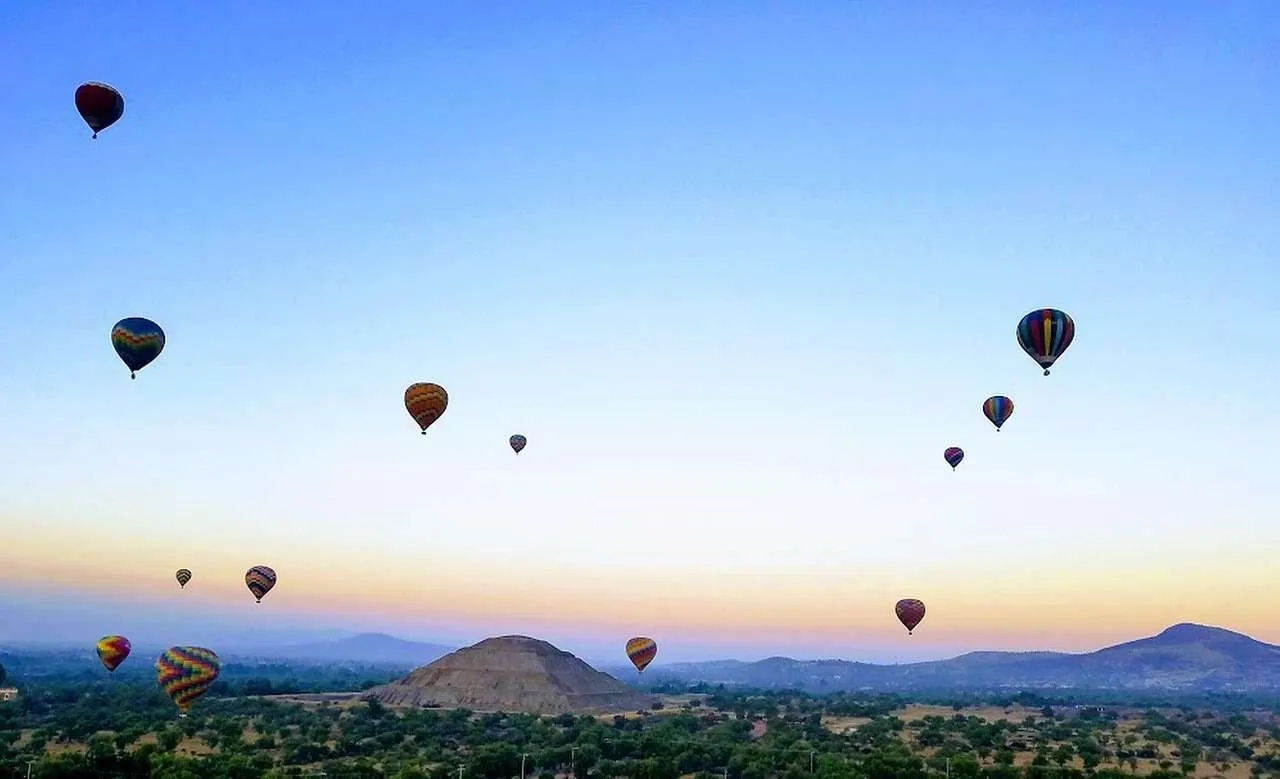 visitar Teotihuacán desde Colombia