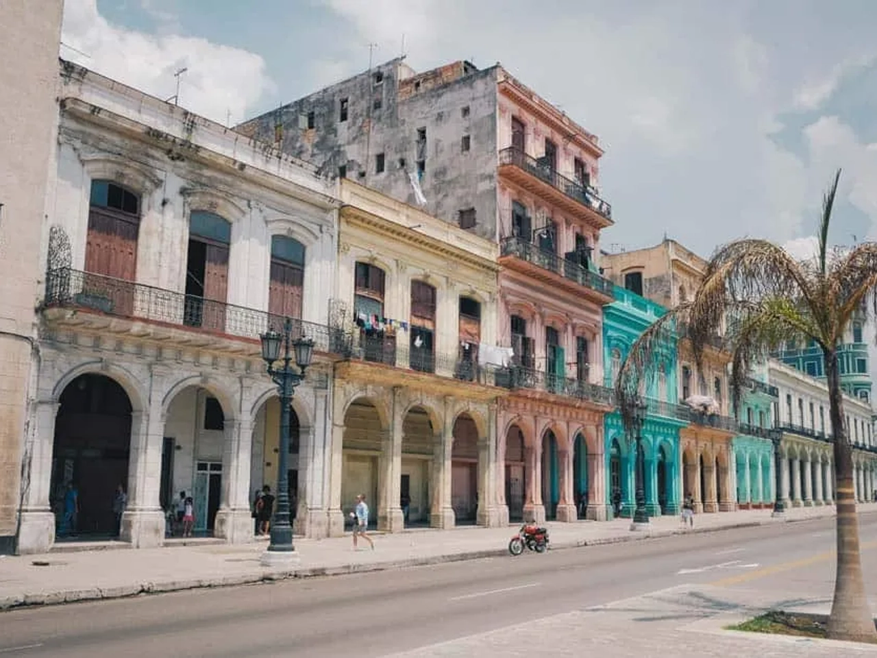 se puede viajar a Cuba desde España