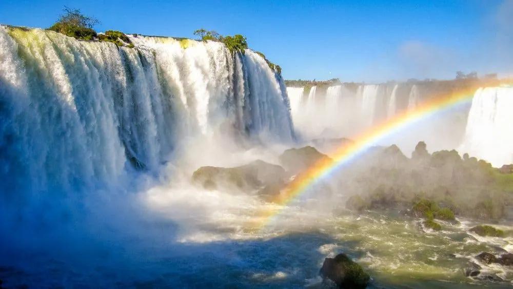 Cataratas de Iguazú en Argentina y Brasil