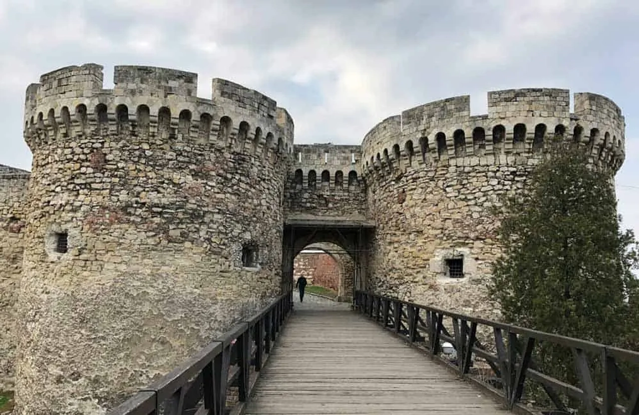 mejor seguro para Serbia