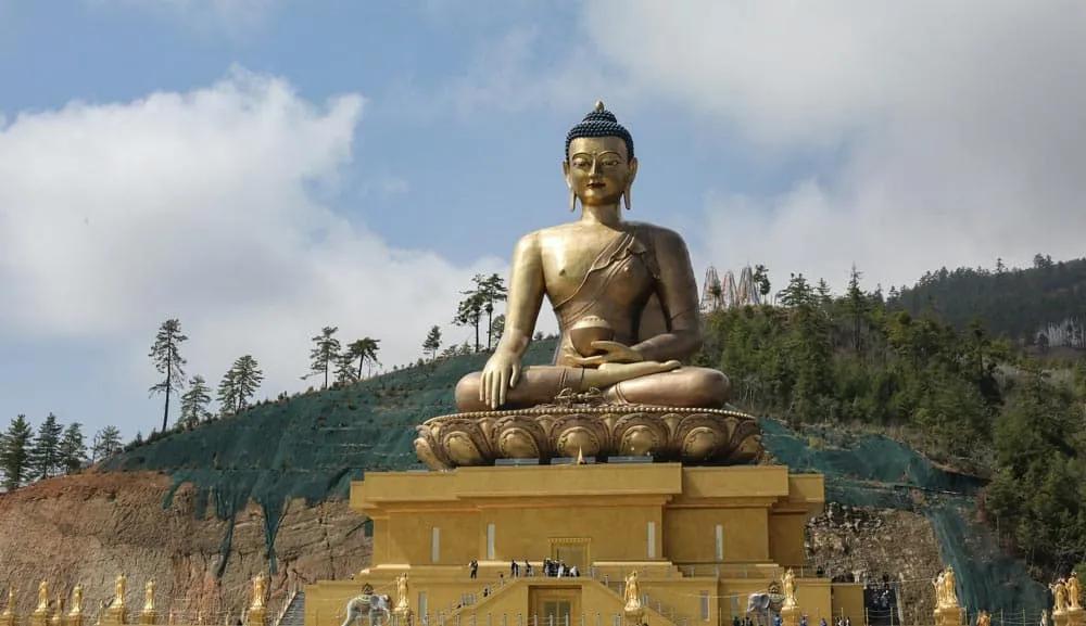 qué seguro contratar para un viaje a Bután con agencia 