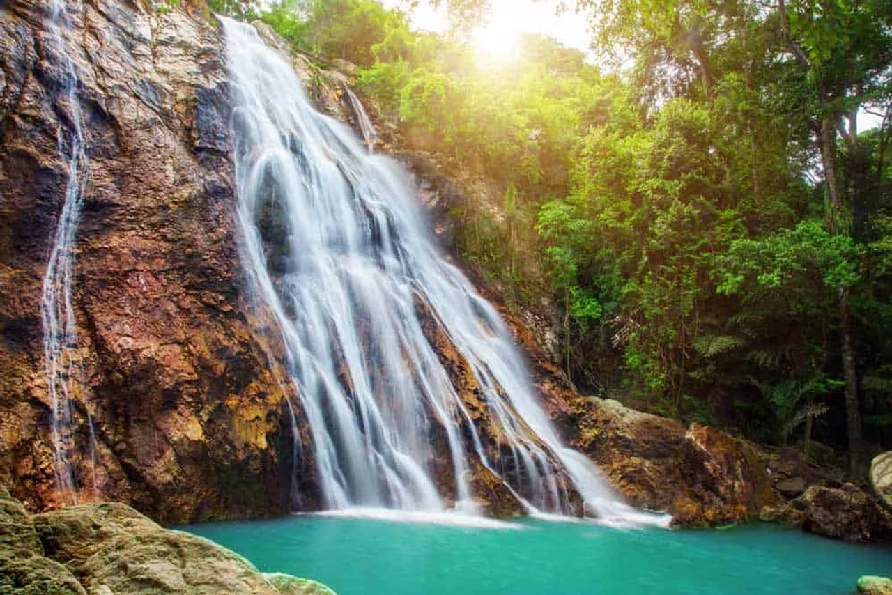 cascadas de Na Muang