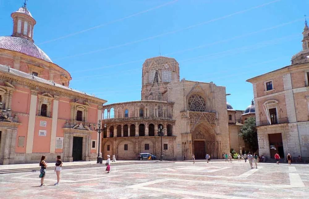 Dónde viajar en abril