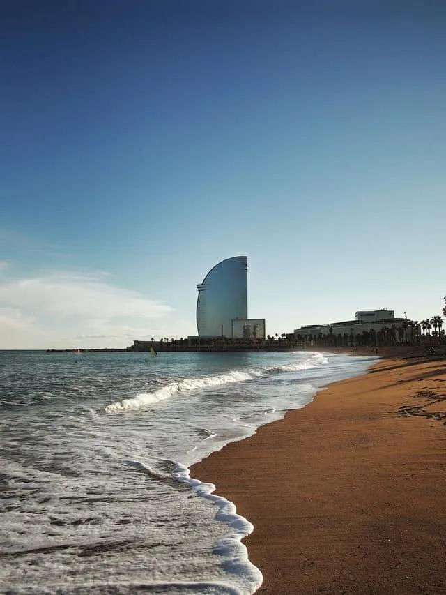 praias em barcelona 