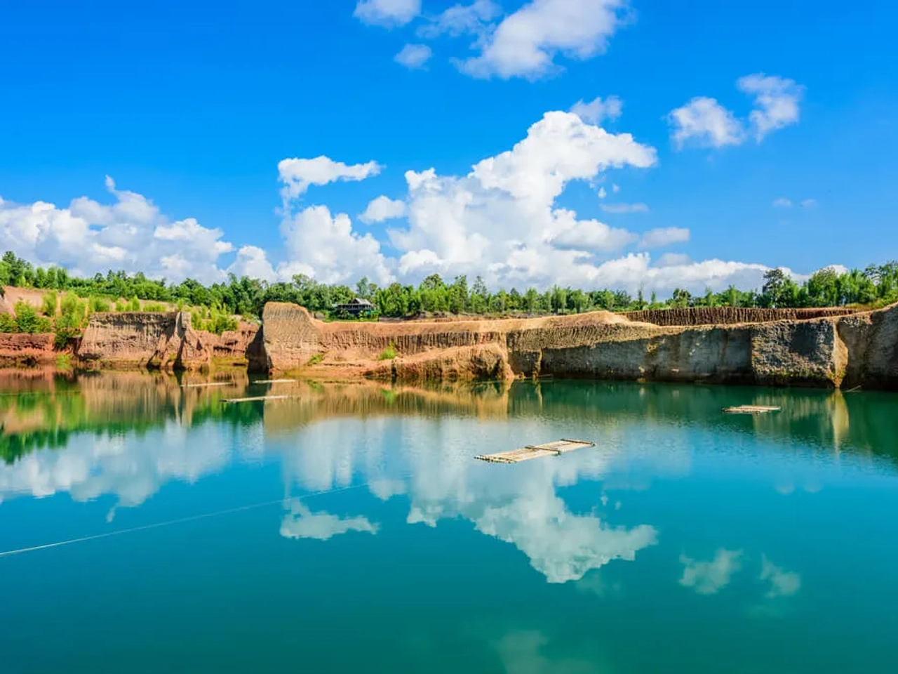 lago no canyon de hangdong